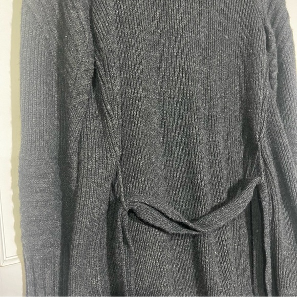 Cynthia Rowley Belted Cardigan Charcoal Gray Fur Collar Silver Size Large Wool - Picture 11 of 12